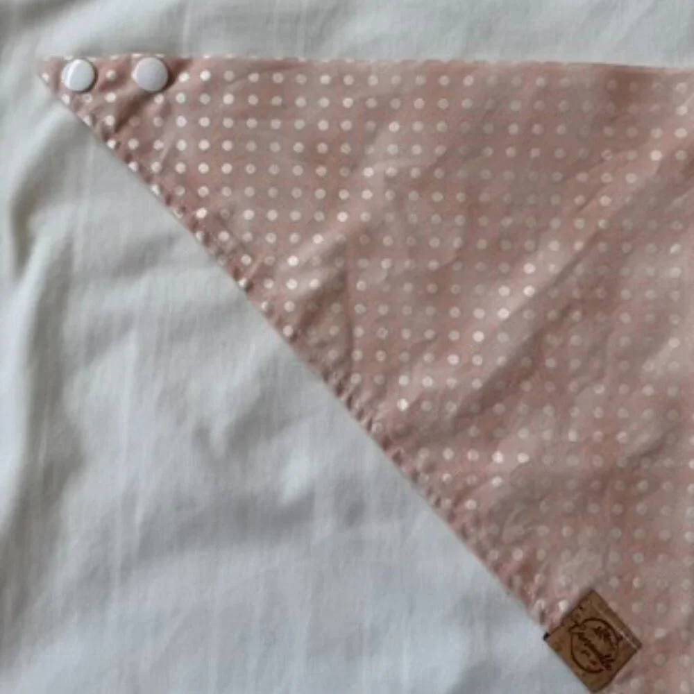 NWT, Canoodle Polka Dot Pattern Dog Bandana, White and Pink, Size L